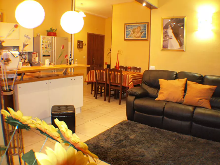 Immagine 21 di Appartamento in vendita  a Trecastelli