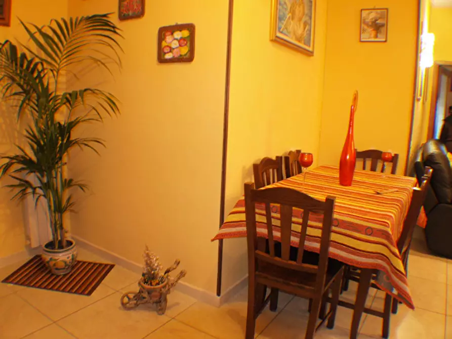 Immagine 32 di Appartamento in vendita  a Trecastelli