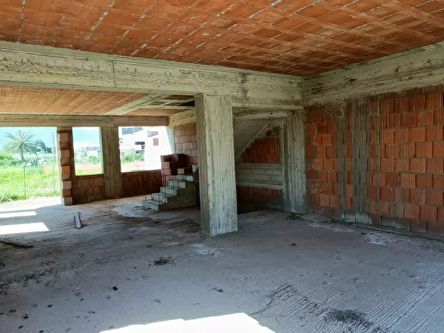 Immagine 15 di Casa bifamiliare in vendita  in via Due Torri, 18 a Milazzo