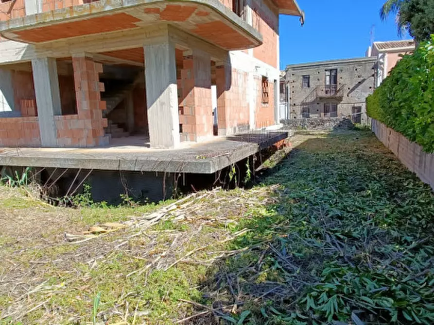 Immagine 22 di Casa bifamiliare in vendita  in via Due Torri, 18 a Milazzo