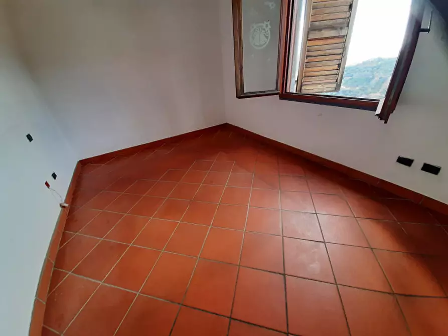 Immagine 9 di Casa bifamiliare in vendita  in via giosuè carducci a San Remo