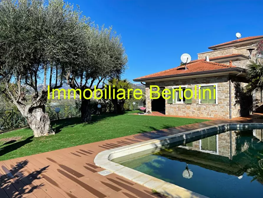Immagine 4 di Villa in vendita  in Bordighera a Bordighera