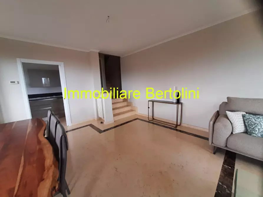 Immagine 29 di Villa in vendita  in Bordighera a Bordighera