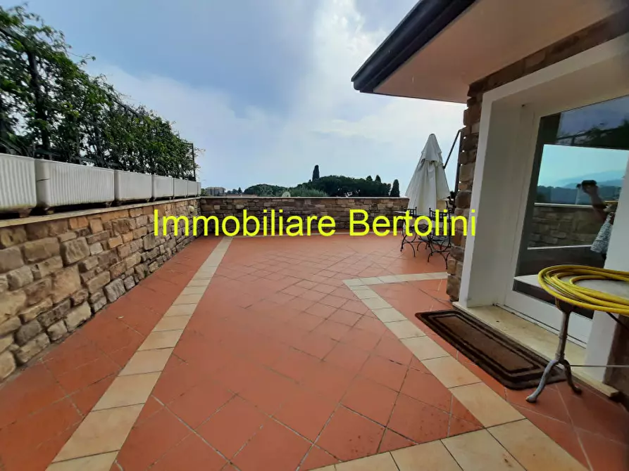 Immagine 35 di Villa in vendita  in Bordighera a Bordighera