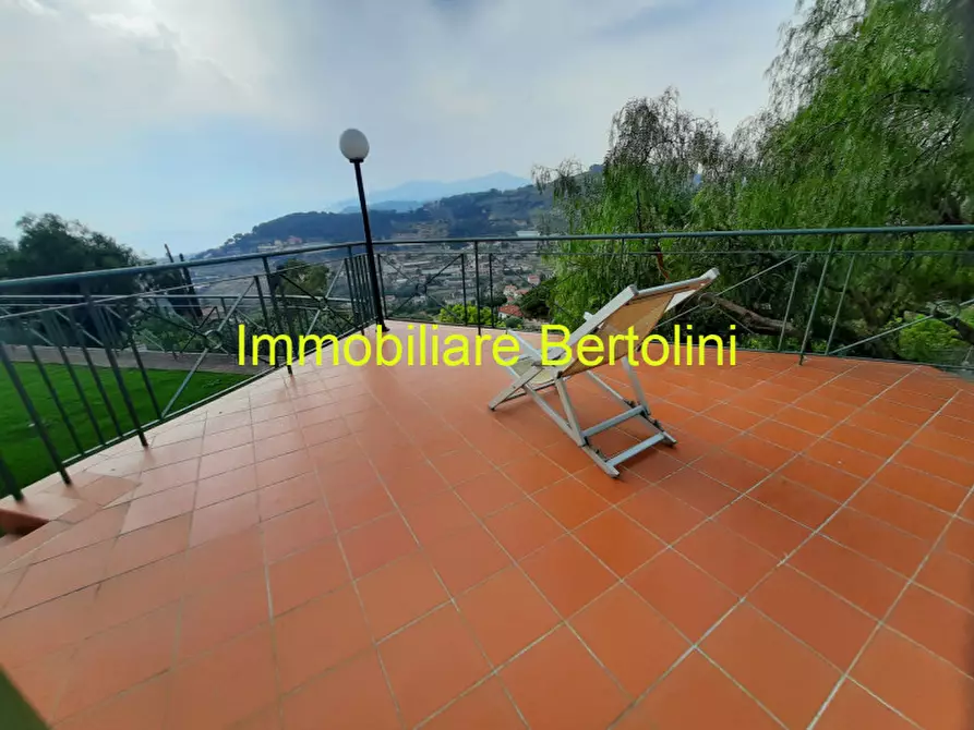 Immagine 41 di Villa in vendita  in Bordighera a Bordighera