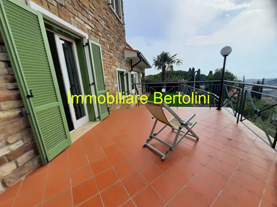 Immagine 41 di Villa in vendita  in Bordighera a Bordighera