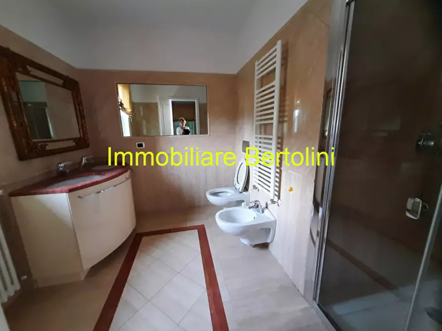 Immagine 50 di Villa in vendita  in Bordighera a Bordighera