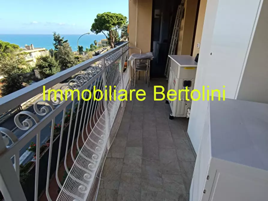 Immagine 14 di Appartamento in vendita  in via padre semeria a San Remo