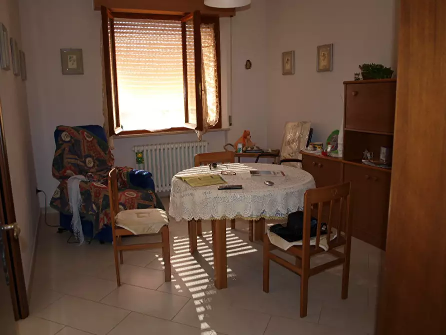 Immagine 4 di Appartamento in vendita  a Senigallia