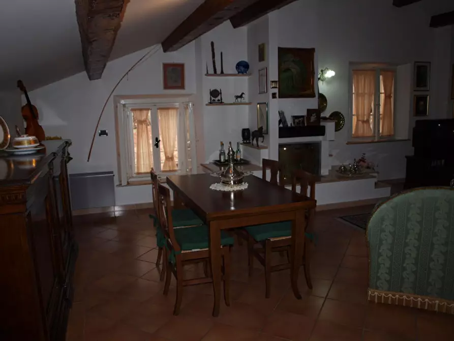 Immagine 2 di Appartamento in vendita  a Senigallia