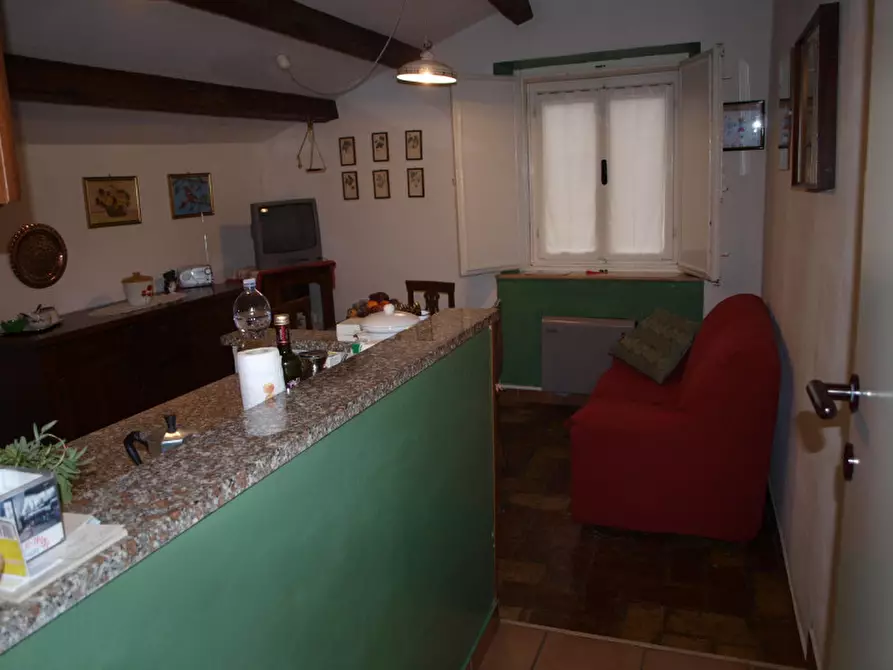 Immagine 13 di Appartamento in vendita  a Senigallia