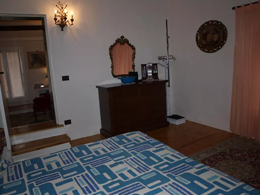 Immagine 22 di Appartamento in vendita  a Senigallia