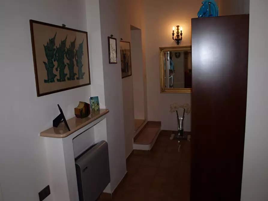 Immagine 23 di Appartamento in vendita  a Senigallia