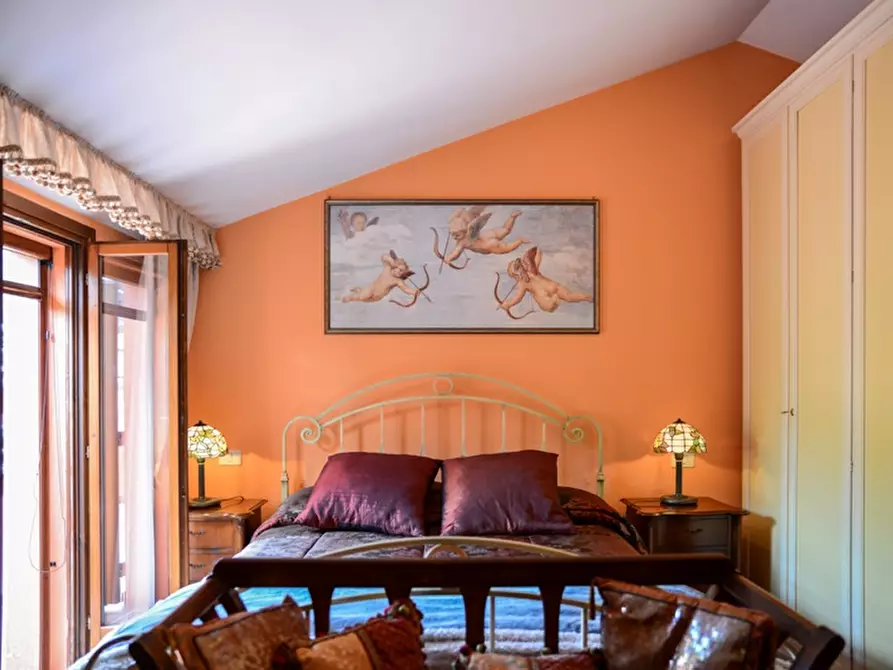 Immagine 10 di Appartamento in vendita  a Senigallia