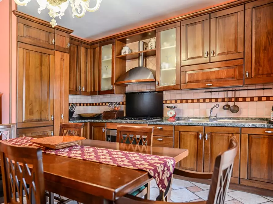 Immagine 23 di Appartamento in vendita  a Senigallia