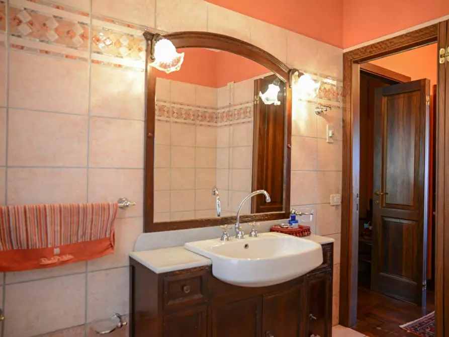 Immagine 34 di Appartamento in vendita  a Senigallia