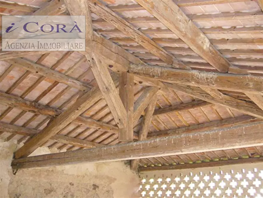 Immagine 2 di Rustico / casale in vendita  a Torreglia