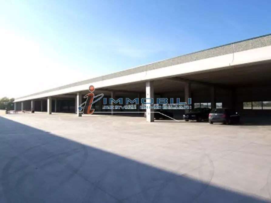 Immagine 4 di Capannone industriale in vendita  in VIA COPERNICO a Settimo Milanese