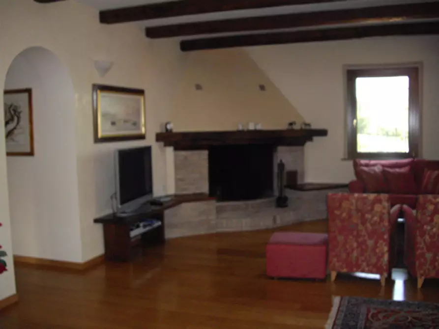 Immagine 19 di Casa indipendente in vendita  a Senigallia