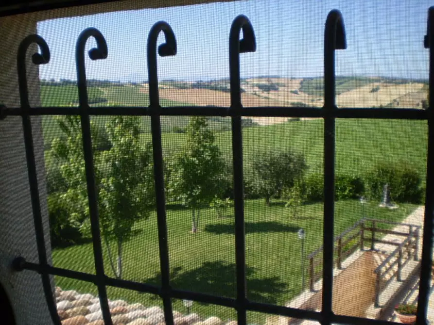 Immagine 31 di Casa indipendente in vendita  a Senigallia