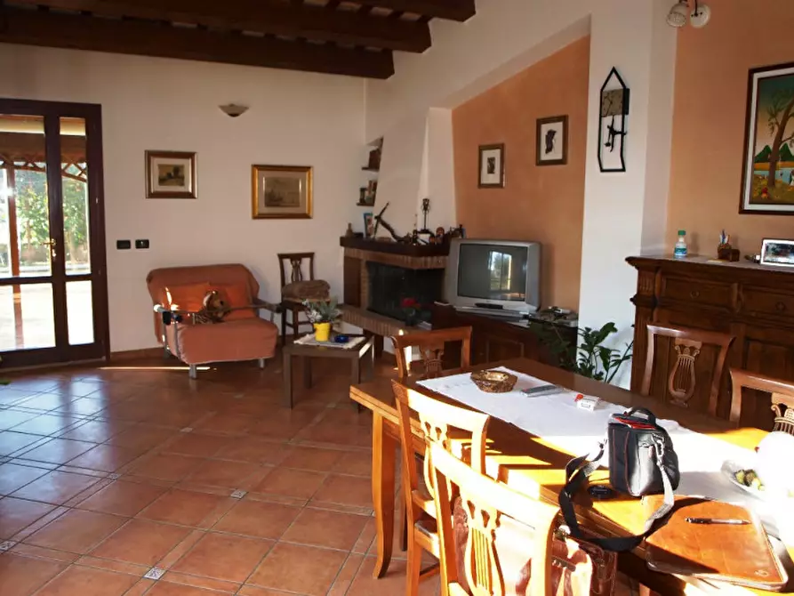 Immagine 3 di Villetta a schiera in vendita  a Senigallia