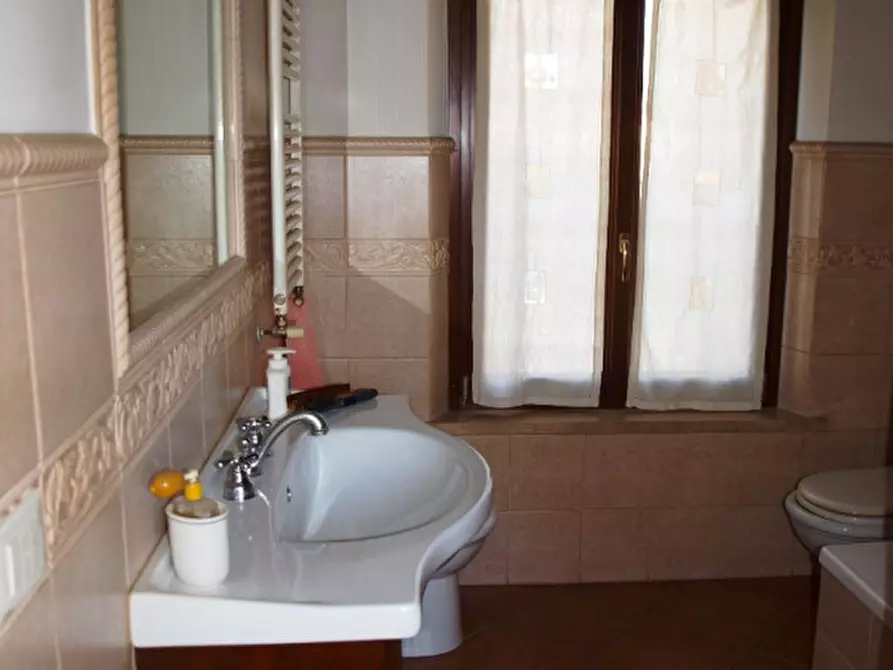 Immagine 10 di Villetta a schiera in vendita  a Senigallia