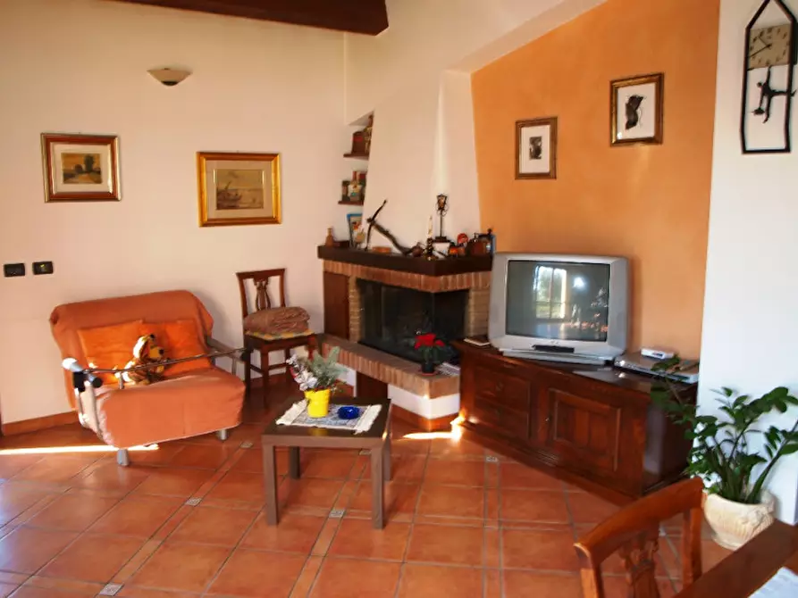 Immagine 28 di Villetta a schiera in vendita  a Senigallia