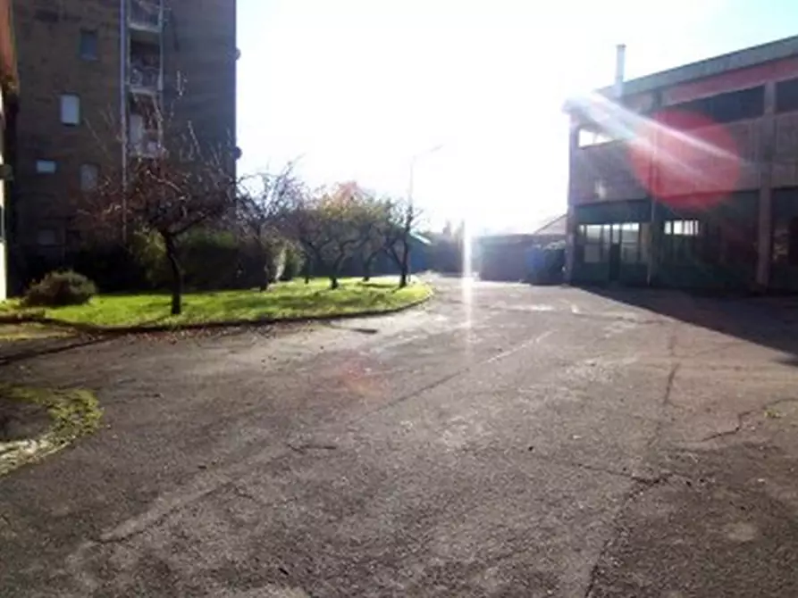 Immagine 9 di Ufficio in vendita  in VIA MONTE CASSINO a Baranzate