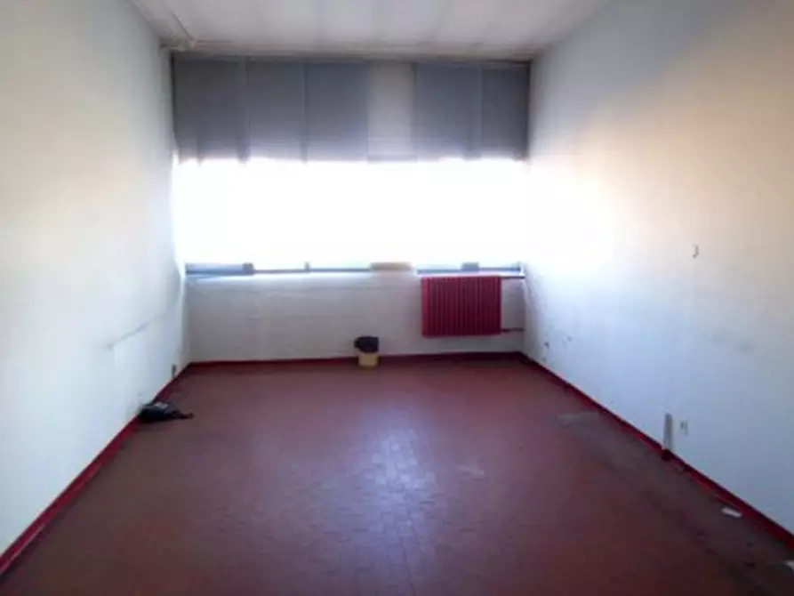 Immagine 5 di Terreno in vendita  in VIA MONTE CASSINO a Baranzate