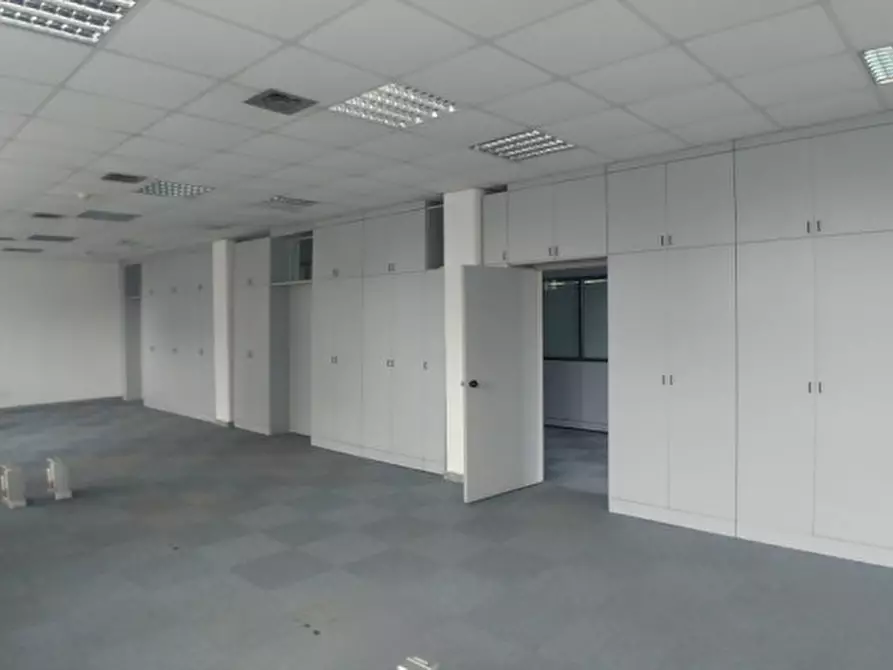 Immagine 12 di Ufficio in affitto  in VIA FANTOLI GAUDENZIO a Milano