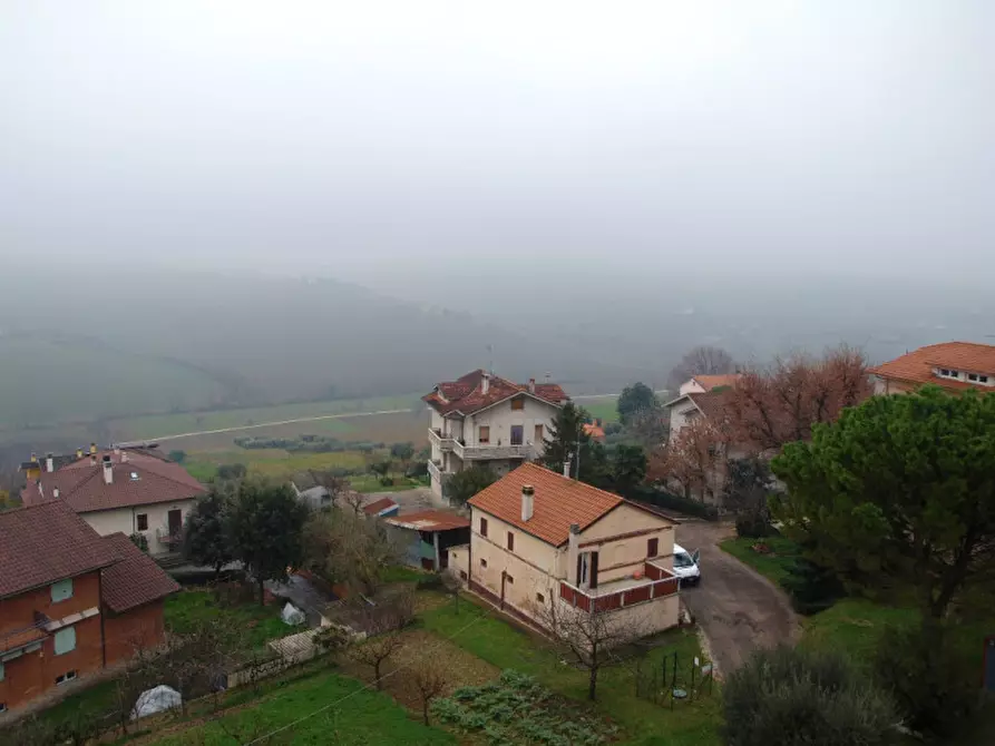 Immagine 2 di Appartamento in vendita  a Ostra