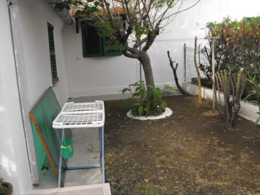 Immagine 10 di Villetta a schiera in vendita  a Senigallia