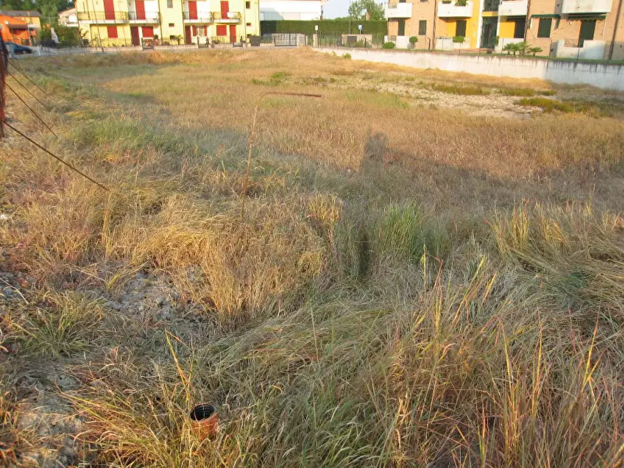 Immagine 2 di Terreno in vendita  in Gabriele D'Annunzio a Piove Di Sacco