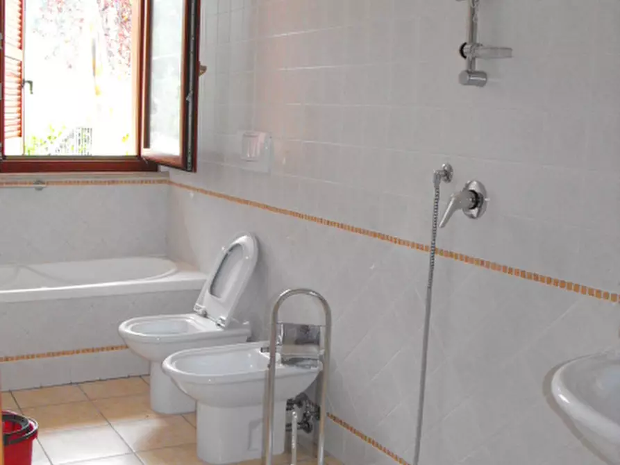 Immagine 4 di Appartamento in vendita  a Trecastelli