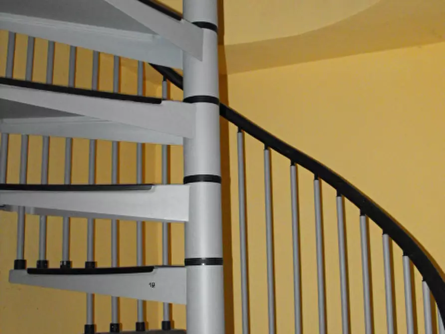 Immagine 11 di Appartamento in vendita  a Trecastelli