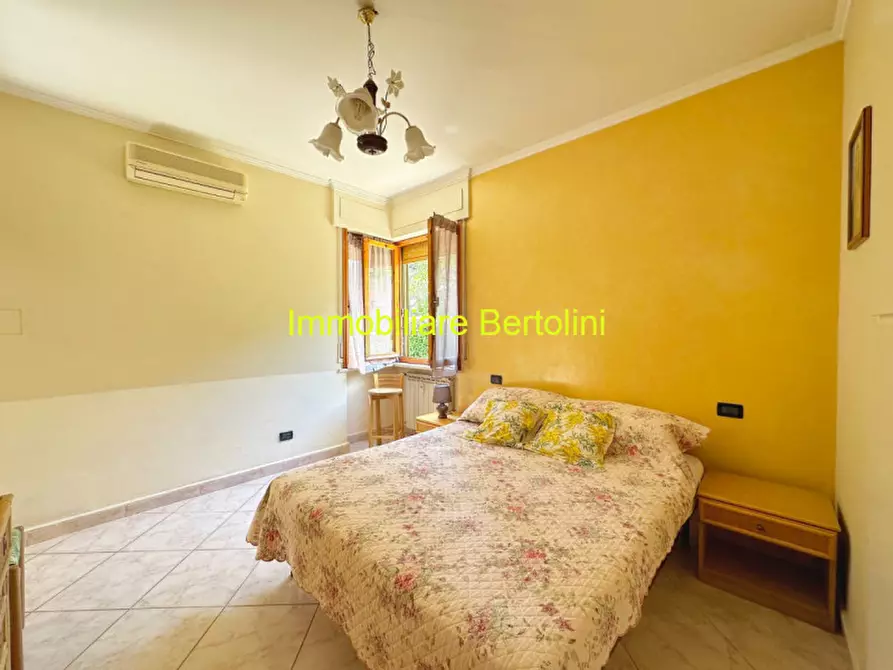Immagine 12 di Appartamento in vendita  in VIA VAL D'OLIVI a San Remo