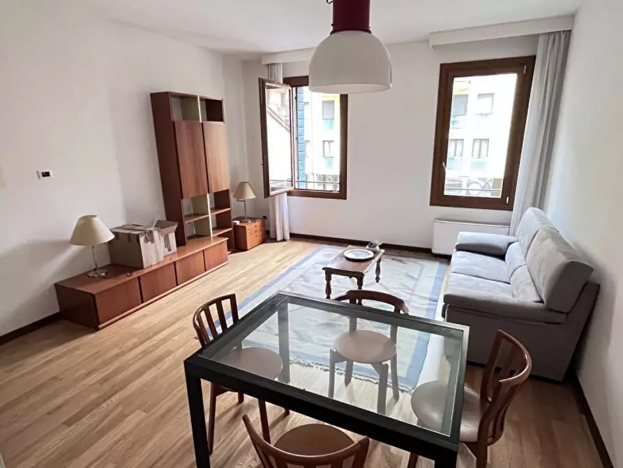 Immagine 2 di Appartamento in affitto  in Via Trieste - Vicinanze centro storico a Padova