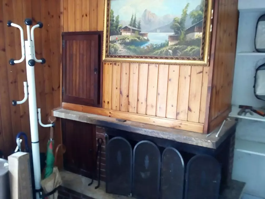 Immagine 12 di Rustico / casale in vendita  a Senigallia