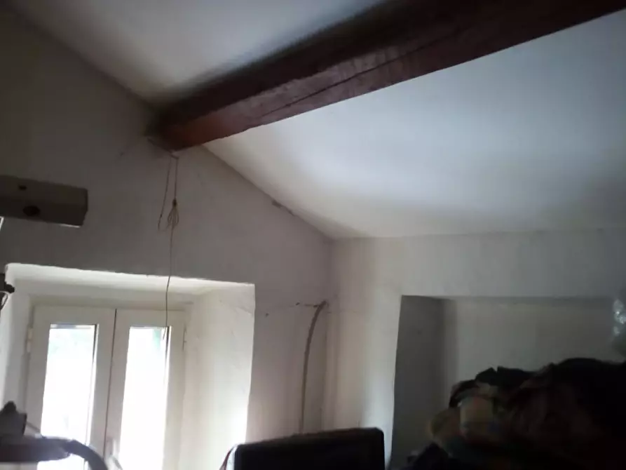 Immagine 15 di Rustico / casale in vendita  a Senigallia