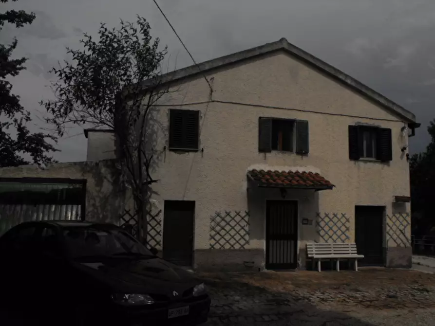 Immagine 26 di Rustico / casale in vendita  a Senigallia