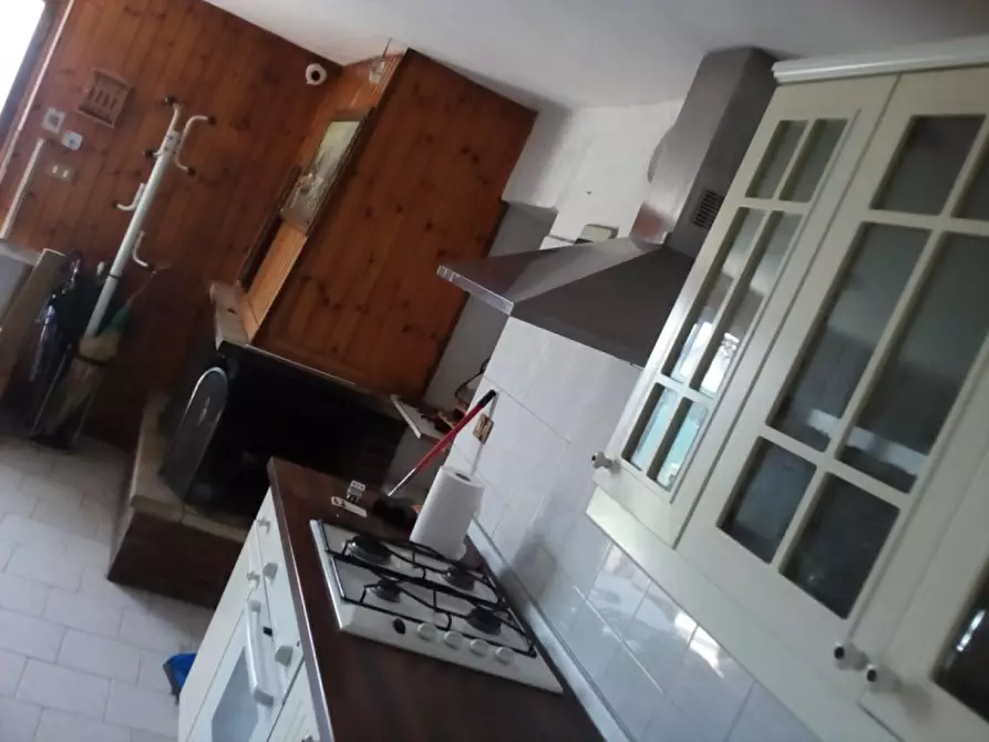 Immagine 39 di Rustico / casale in vendita  a Senigallia