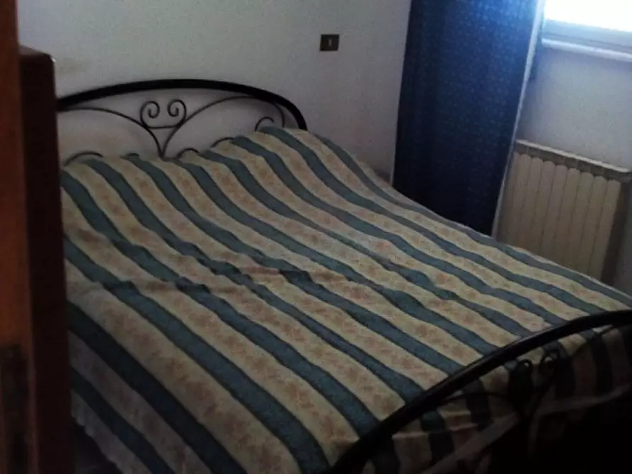 Immagine 40 di Rustico / casale in vendita  a Senigallia