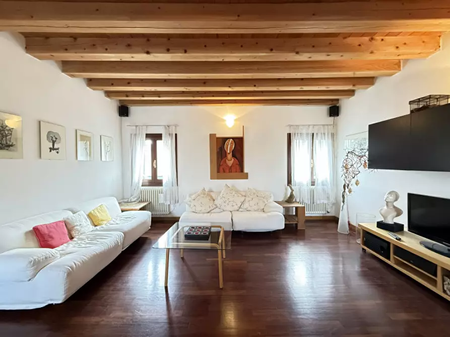 Immagine 3 di Appartamento in vendita  in via principe umberto a Este