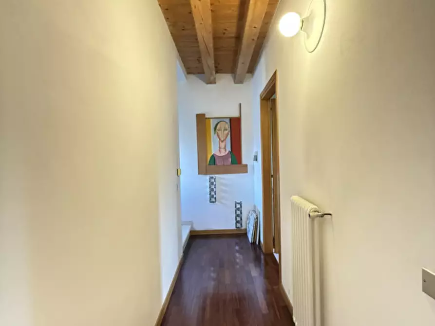 Immagine 8 di Appartamento in vendita  in via principe umberto a Este