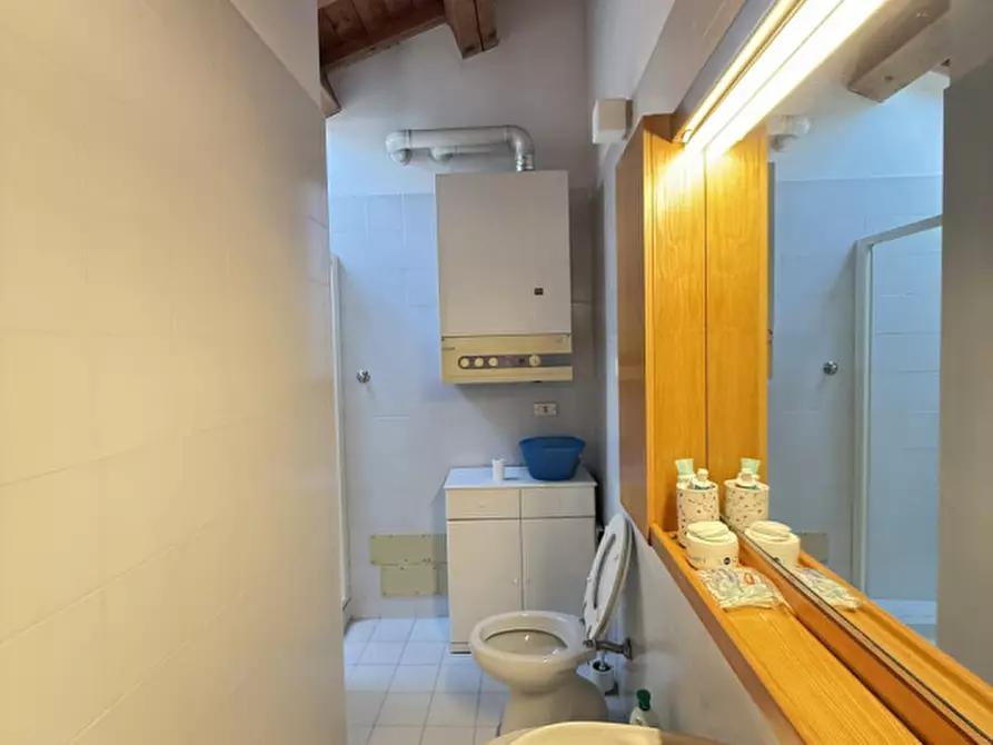 Immagine 19 di Appartamento in vendita  in via principe umberto a Este