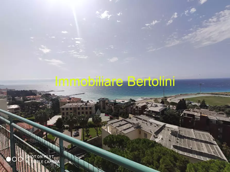 Immagine 18 di Attico in vendita  in via p. semeria, 57 a San Remo