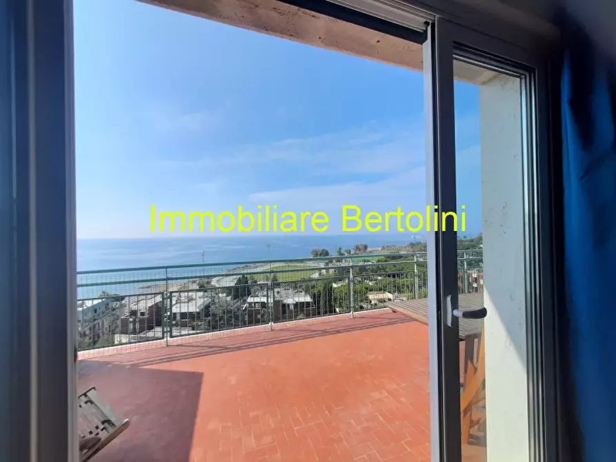 Immagine 25 di Attico in vendita  in via p. semeria, 57 a San Remo