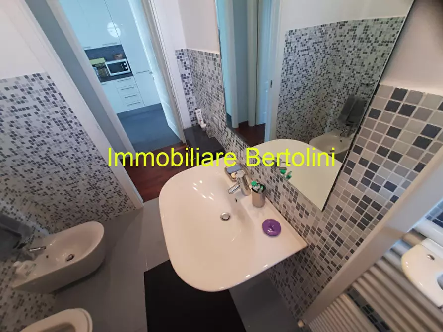 Immagine 37 di Attico in vendita  in via p. semeria, 57 a San Remo