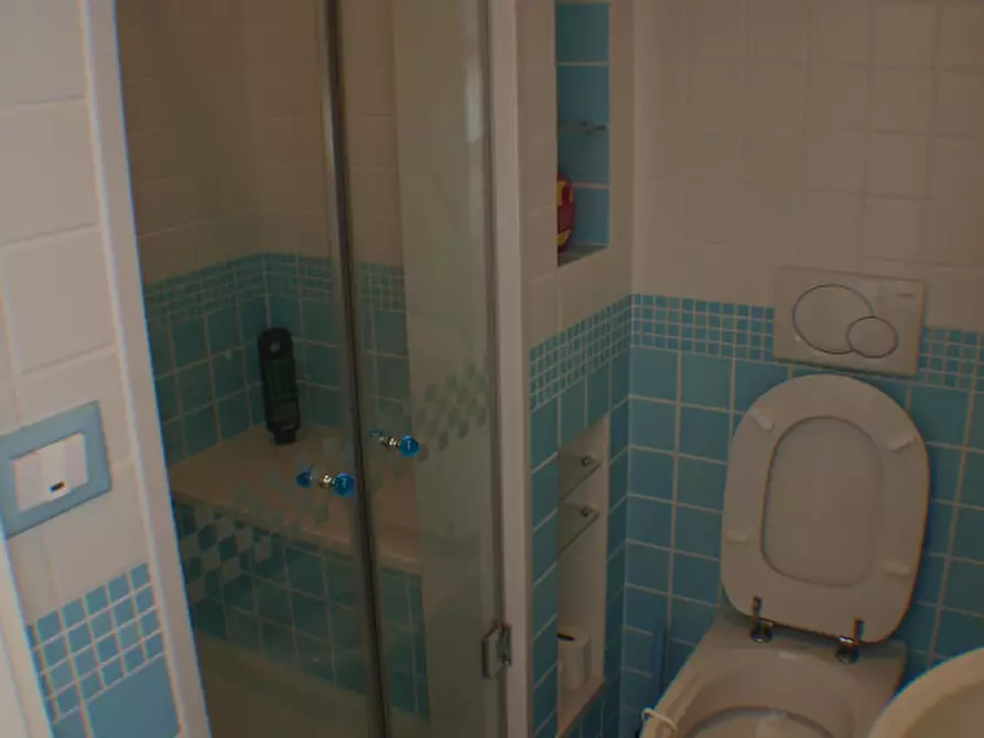 Immagine 5 di Negozio in vendita  a Senigallia