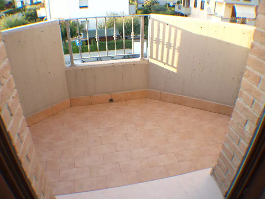 Immagine 10 di Appartamento in vendita  a Trecastelli